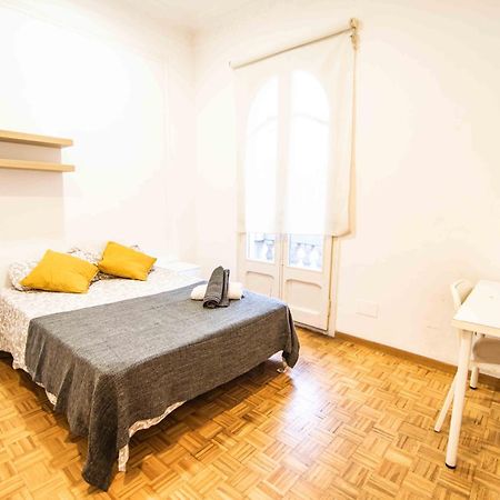 Balmes Private Rooms Barcelona Eksteriør billede