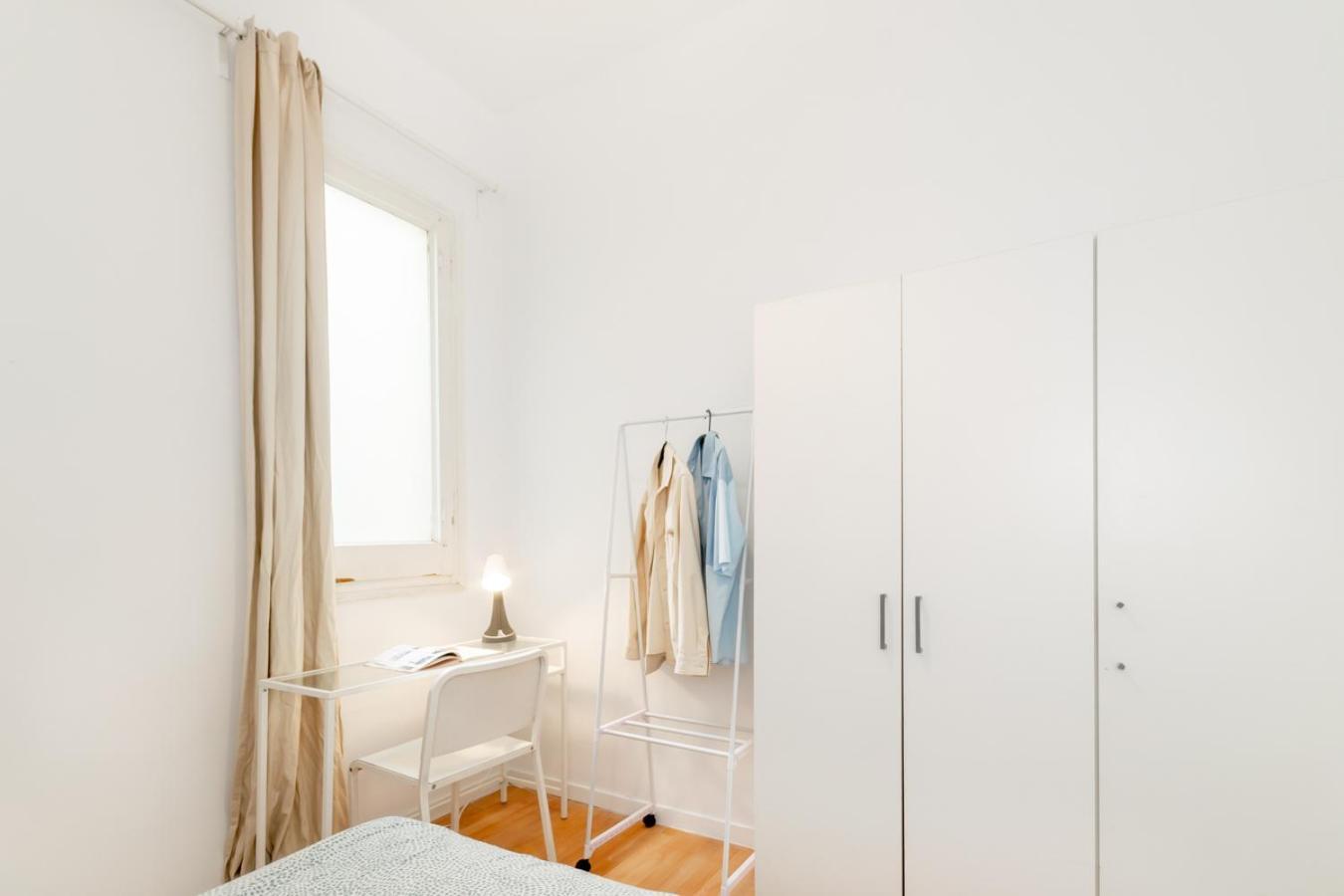 Balmes Private Rooms Barcelona Eksteriør billede