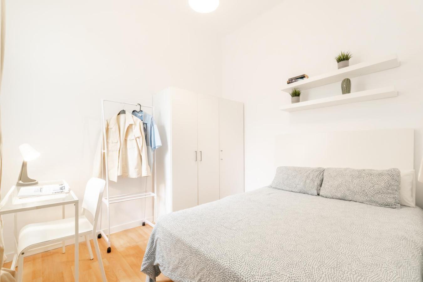 Balmes Private Rooms Barcelona Eksteriør billede