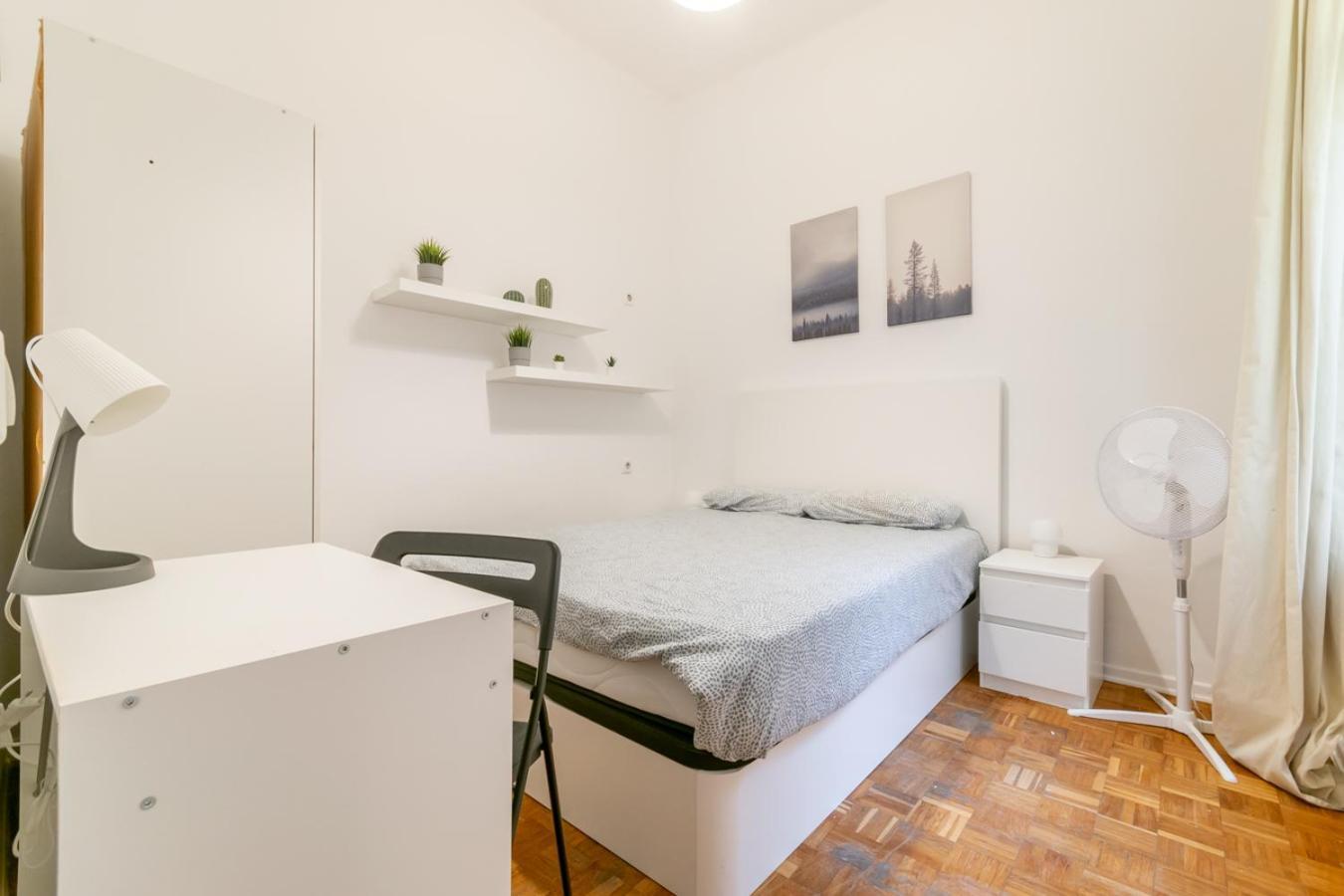Balmes Private Rooms Barcelona Eksteriør billede