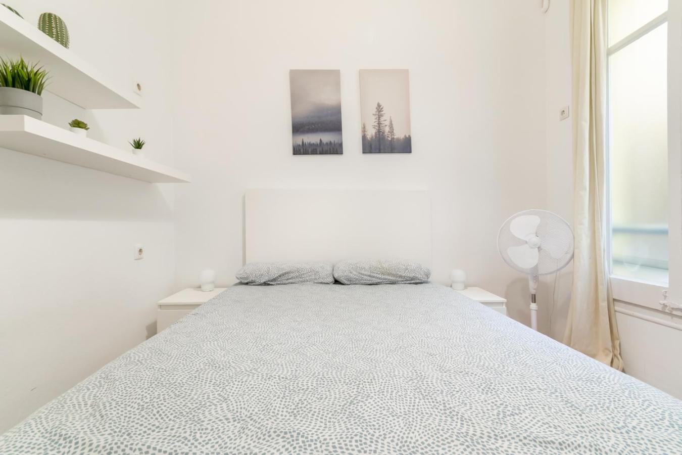 Balmes Private Rooms Barcelona Eksteriør billede